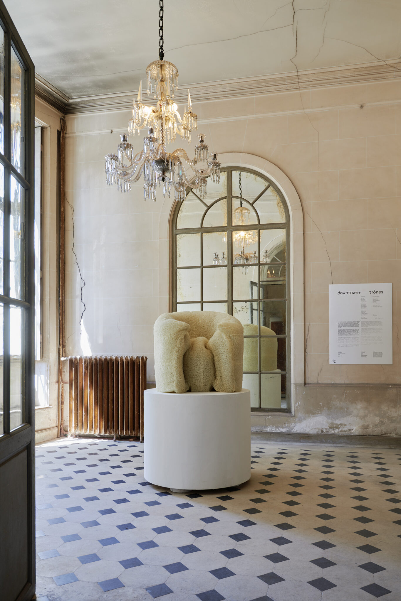 downtown+ trones exposition design