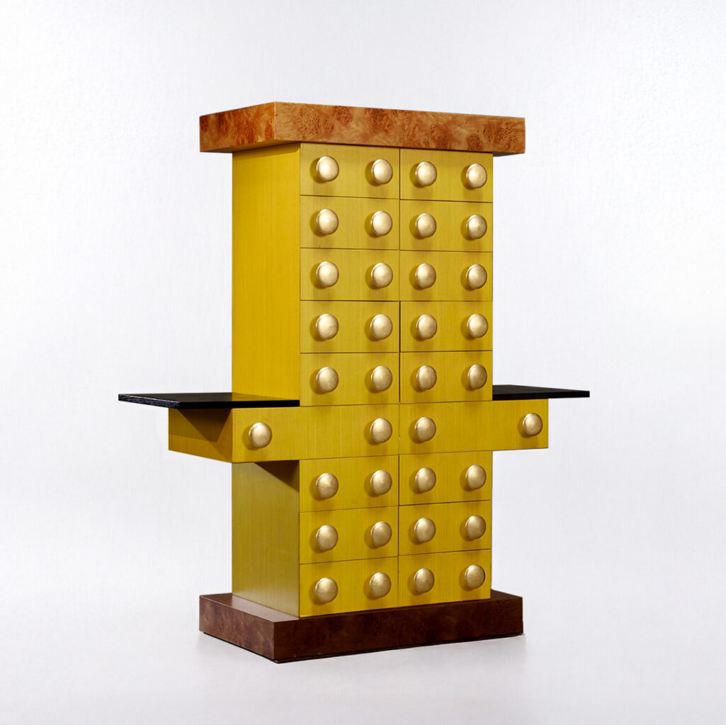 Mobile Giallo Ettore Sottsass