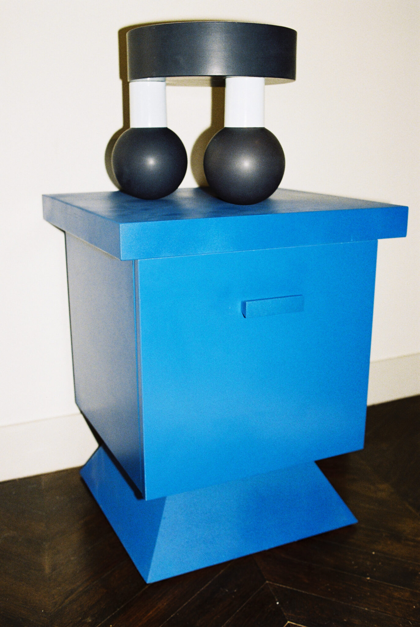 downtown+ italia exposition design