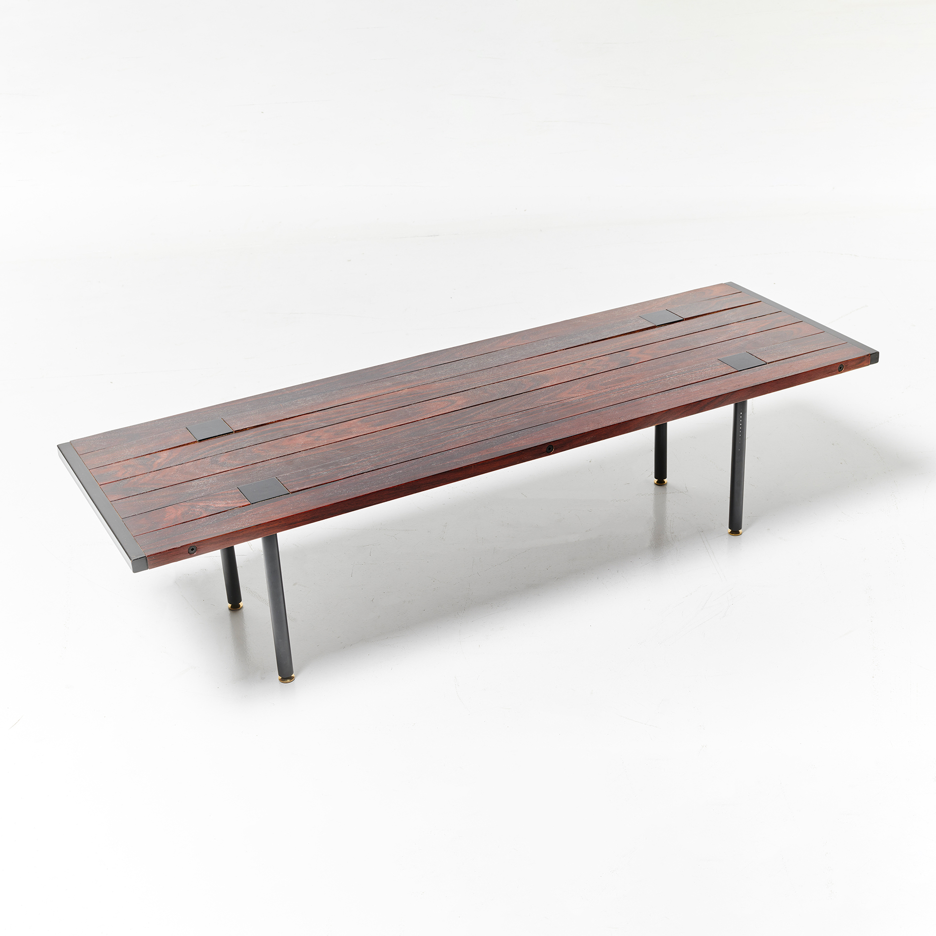 ‘Doghe’ coffee table