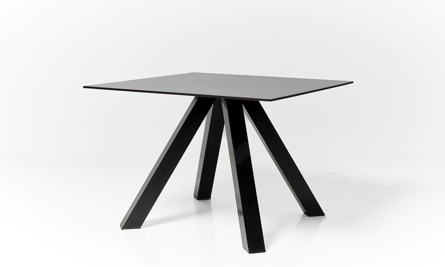 Crazy Horse Table Ettore Sottsass