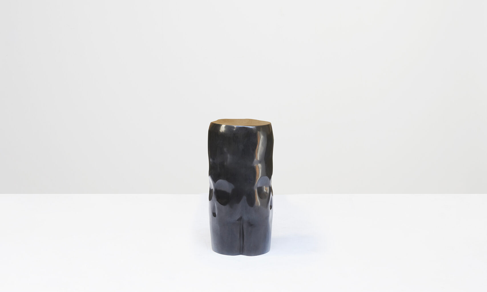 Hypnos et Thanatos stool Pucci de Rossi