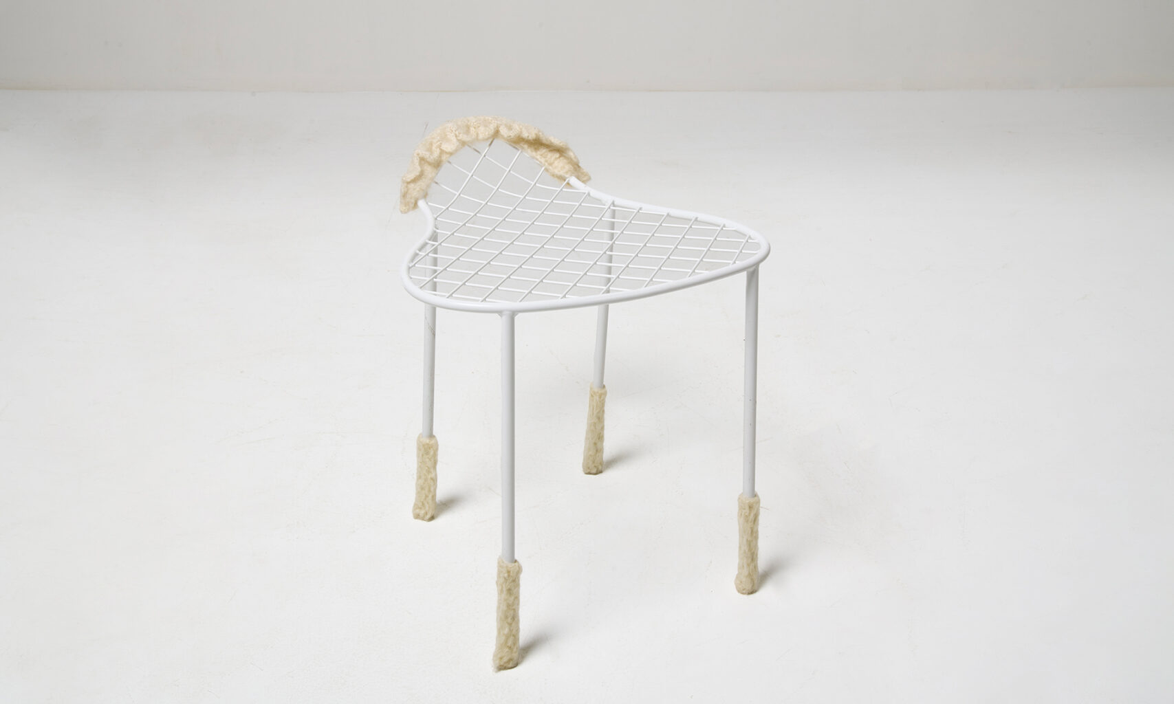 Family Chair Jun'ya Ishigami