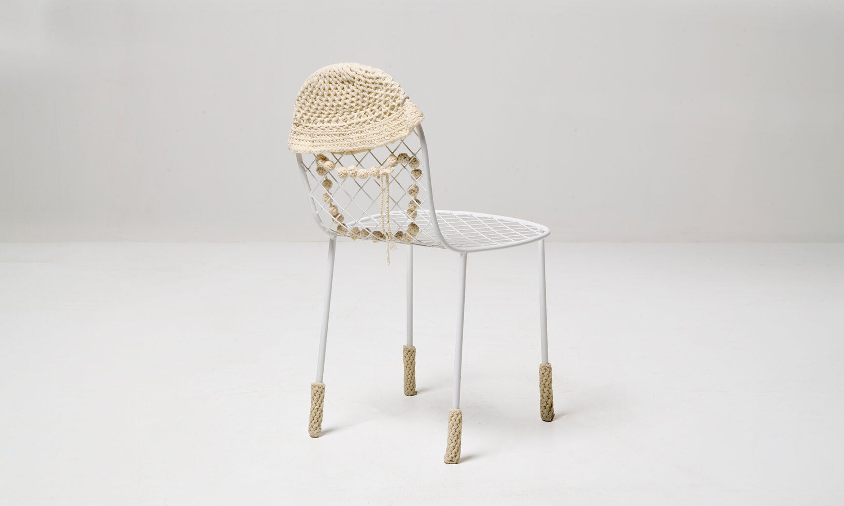 Family Chair Jun'ya Ishigami