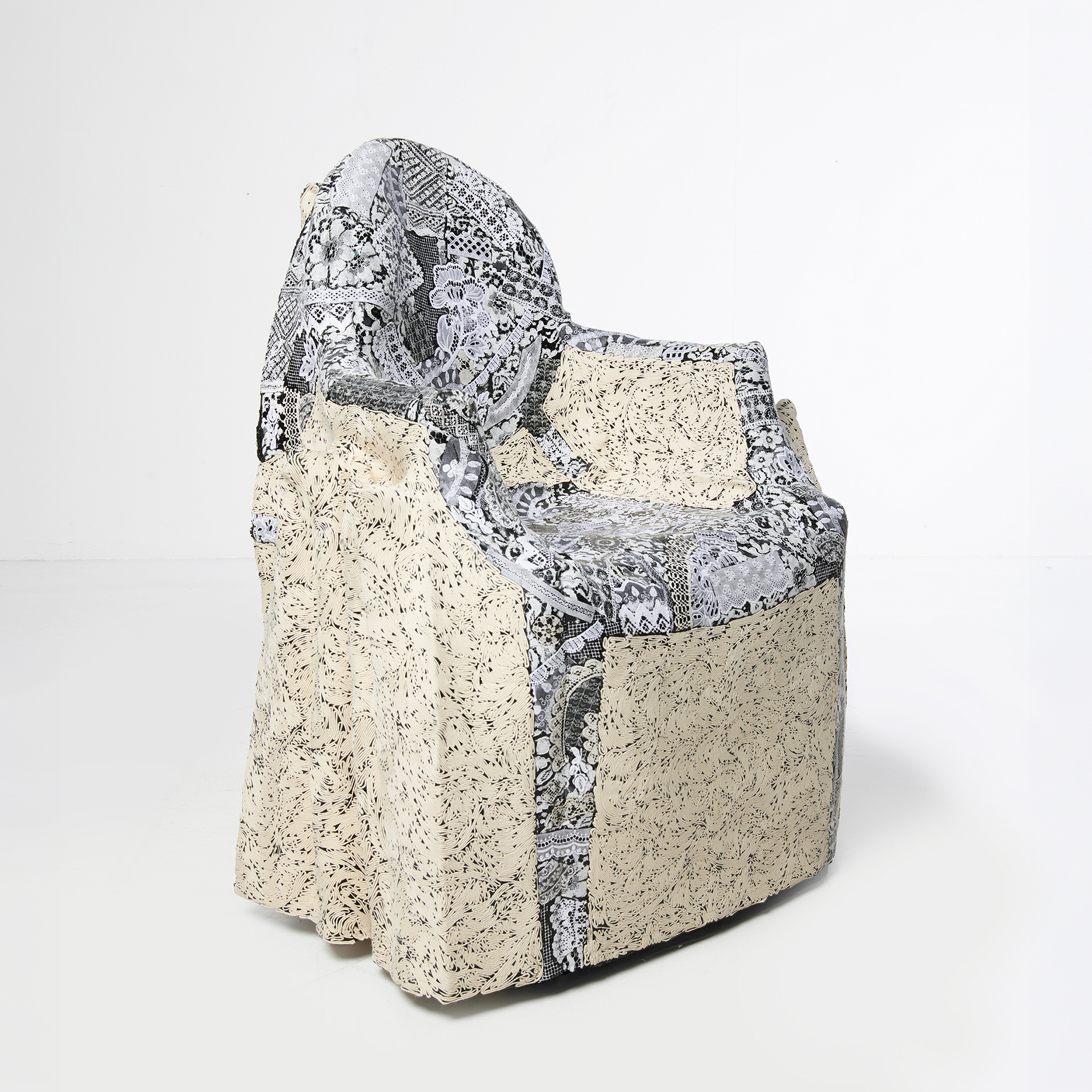 Louis Ghost armchair