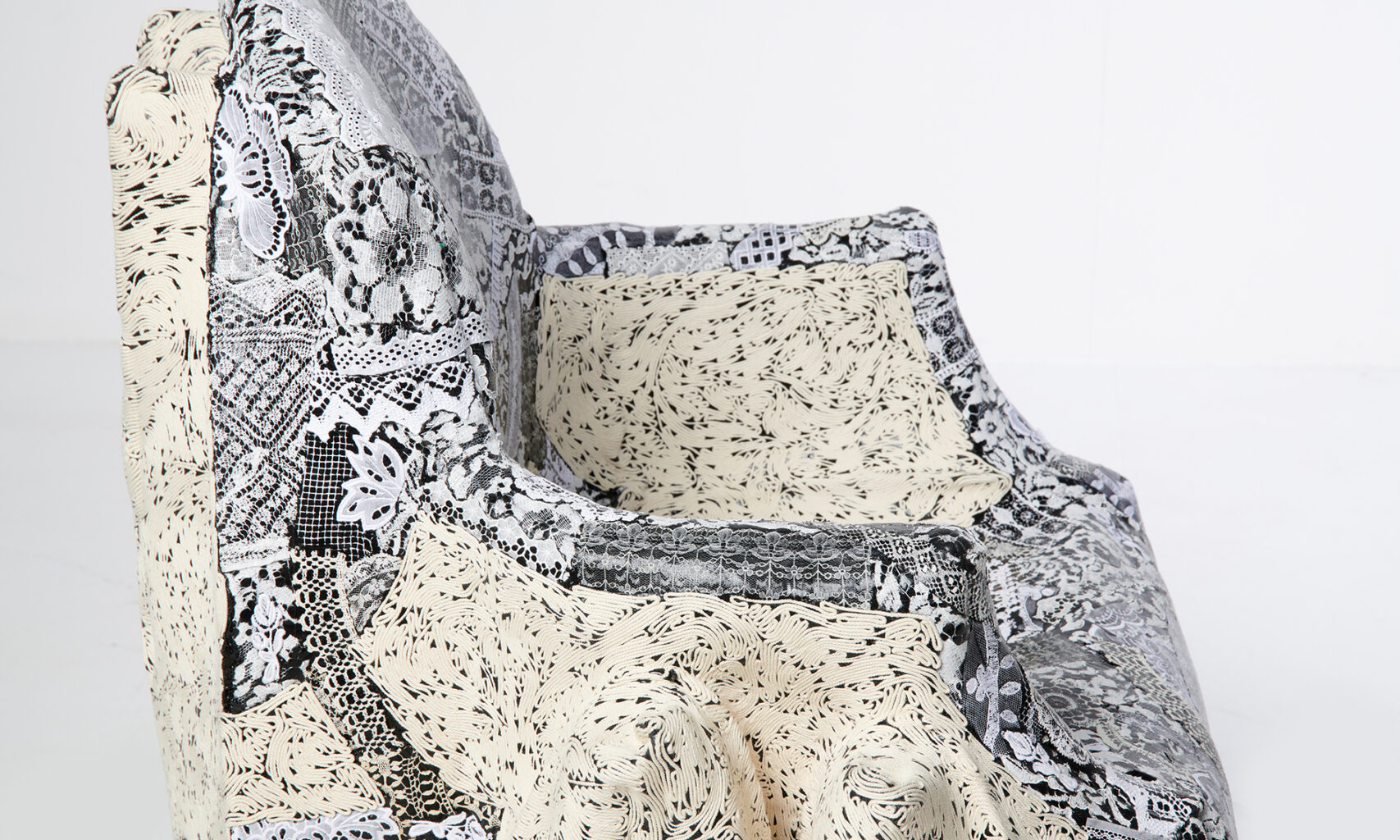 Louis Ghost armchair downtown+
